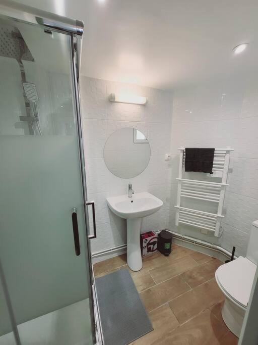 Family Flat Stade De France Airport Cdg Le Bourget "Appart'7" ピエールフィット・シュル・セーヌ エクステリア 写真